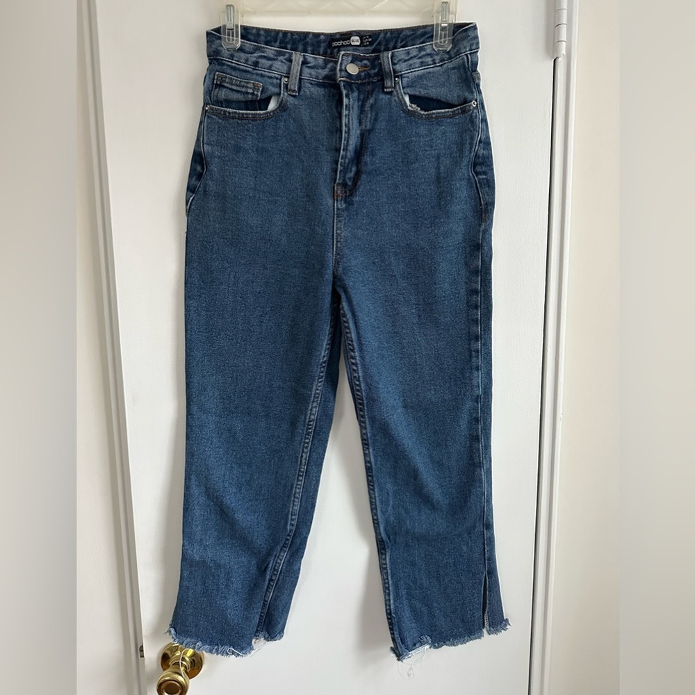 Boohoo frayed capri denim